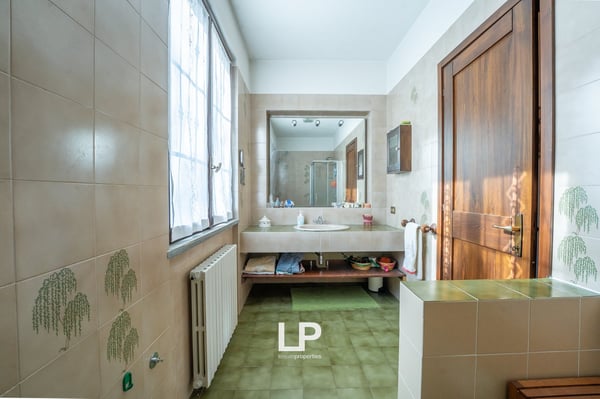 Villa in Porto Valtravaglia 25