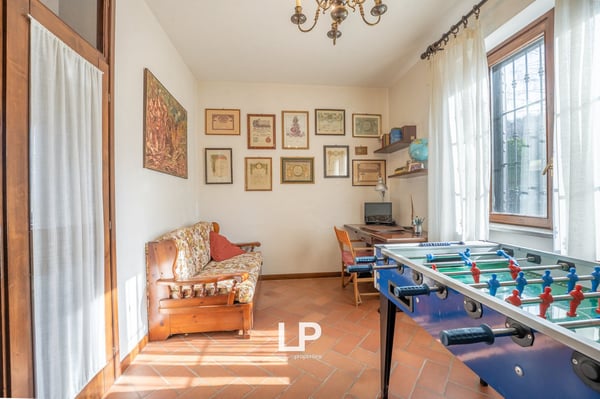 Villa in Porto Valtravaglia 17