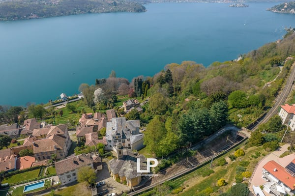 Villa in Orta San Giulio 3