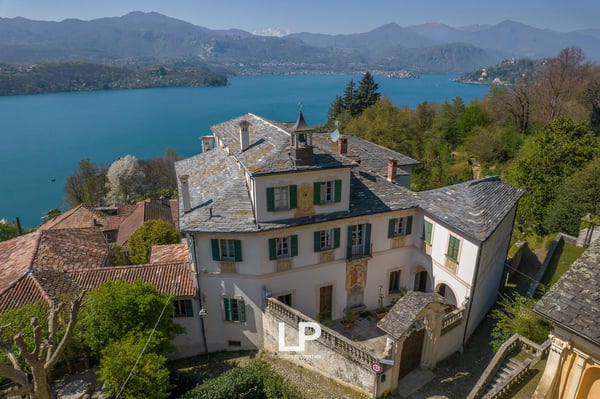 Villa in Orta San Giulio
