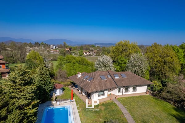 Villa in Oleggio Castello 5