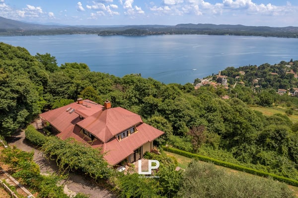 Villa Lesa 2
