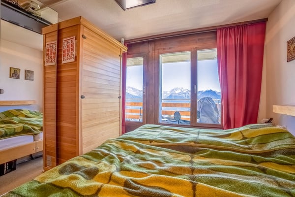 Charmante 2.5-Zimmer-Wohnung mit Traumblick in Riederalp 24