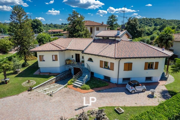 Villa in Castelletto Sopra Ticino 9