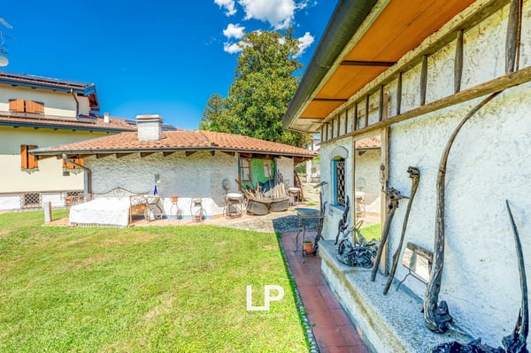 Villa in Castelletto Sopra Ticino 17
