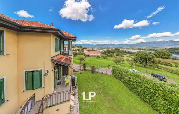 Villa Osmate 8