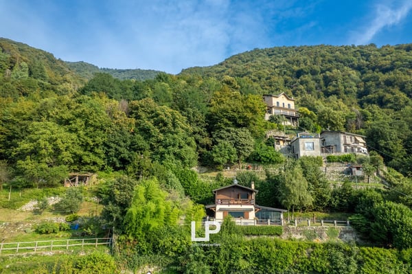 Villa Como 8
