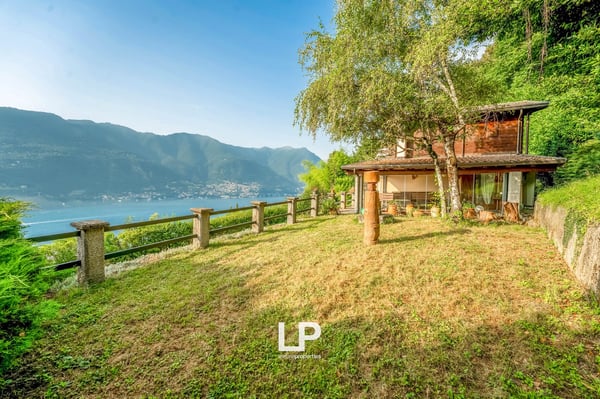 Villa Como 2
