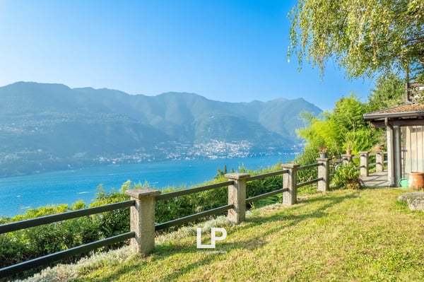 Villa Como 3