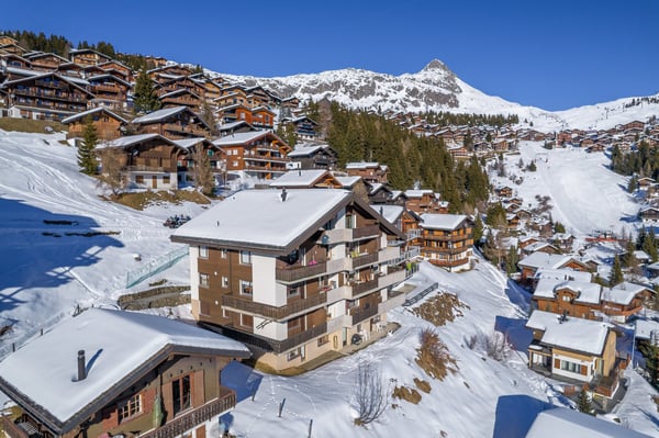 Charmante 3.5-Zimmer-Wohnung mit Bergblick in Bettmeralp 3
