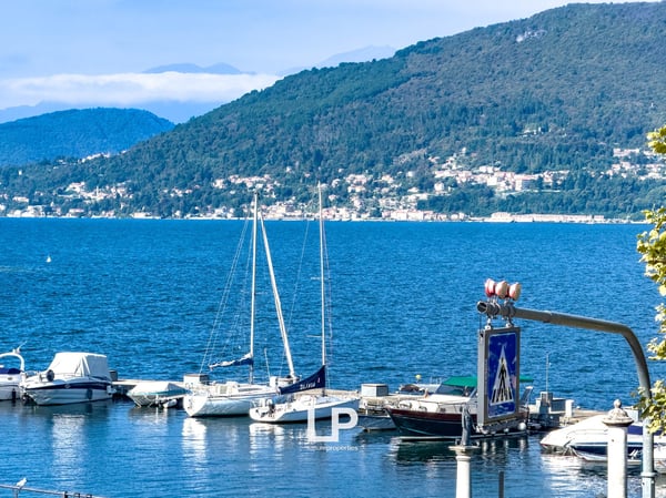 Villa Porto Valtravaglia 28