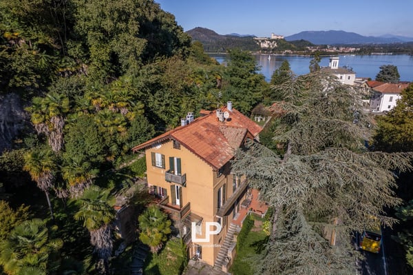 Villa Arona 10