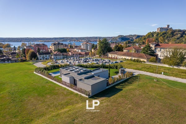 Villa Angera 3