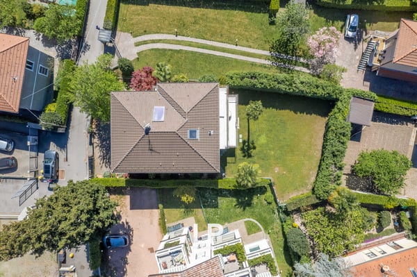 Villa Varese 38
