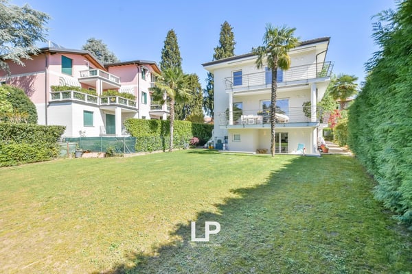 Villa Varese 33