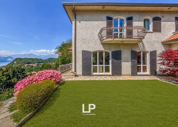 Villa con vista panoramica sul Lago Maggiore a Leggiuno 7
