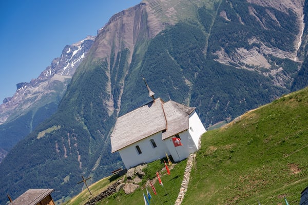 Grosszügige Ferienwohnung mit drei Balkonen im Herzen der Bettmeralp 23