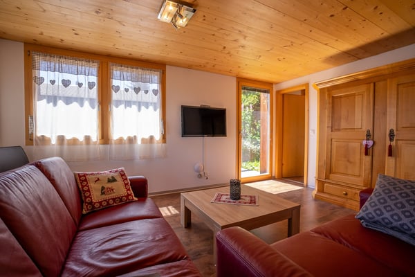 Grosszügige Ferienwohnung mit drei Balkonen im Herzen der Bettmeralp 25