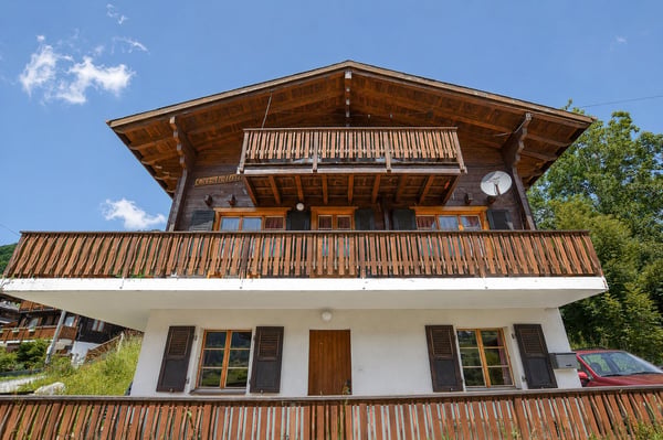 Chalet in Fiesch – Traumhaftes 7.5-Zimmer-Haus mit Bergpanorama 7