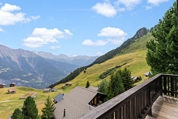 Charmantes 5-Zimmer-Chalet in Riederalp – Traumhafter Bergblick und ruhige Lage 5