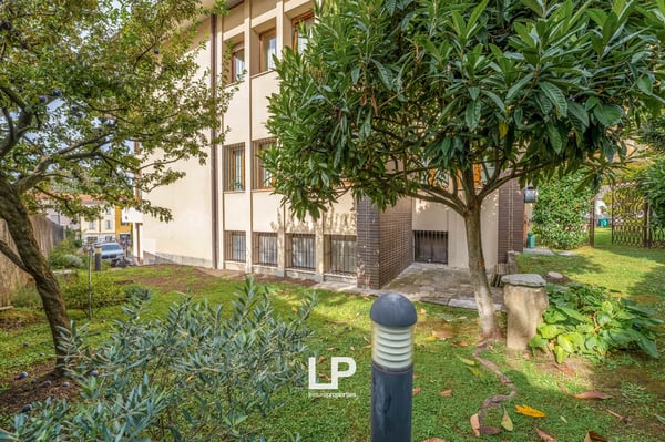 Villa bifamiliare nel cuore di Luino 9