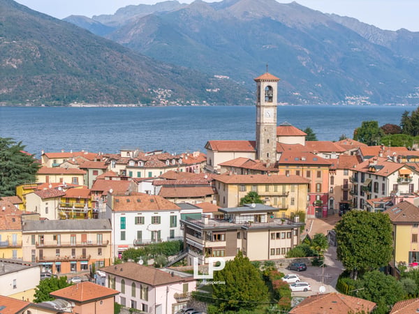 Villa bifamiliare nel cuore di Luino 5