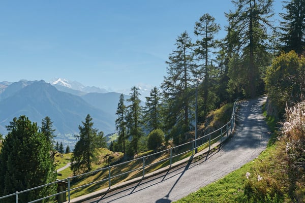 Charmantes 5-Zimmer-Chalet an der Riederalp – Traumhafter Bergblick und rustikaler Charme 3