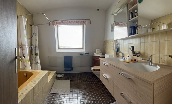 Familienparadies an ruhiger Privatstrasse 9