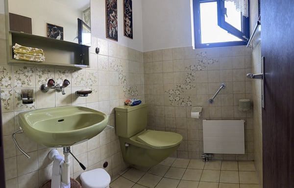 Familienparadies an ruhiger Privatstrasse 6