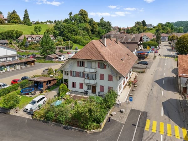 Charmantes Mehrfamilienhaus mit 5.8% Rendite 2
