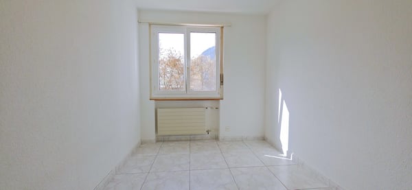 Gemütliche 5.5-Zimmer-Wohnung in Frinvillier zu vermieten 5