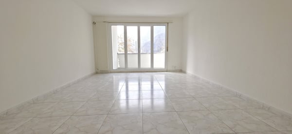 Gemütliche 5.5-Zimmer-Wohnung in Frinvillier zu vermieten 6