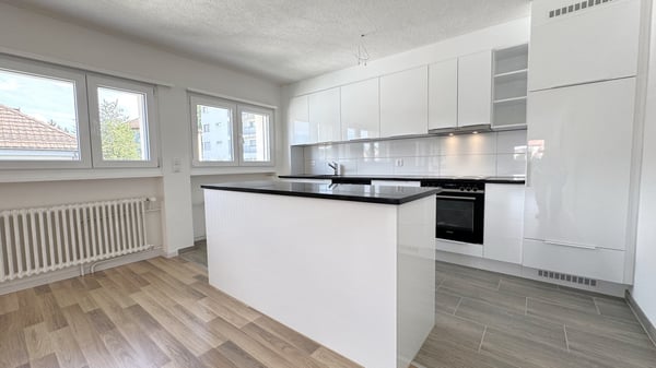 Ersbezug nach Sanierung! Grosse 5.5 Zimmerwohnung mit herrlicher Terasse in St.Gallen! 5