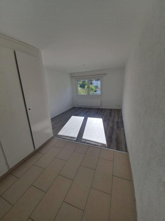 Charmant appartement de 4 pièces à Valbirse 4