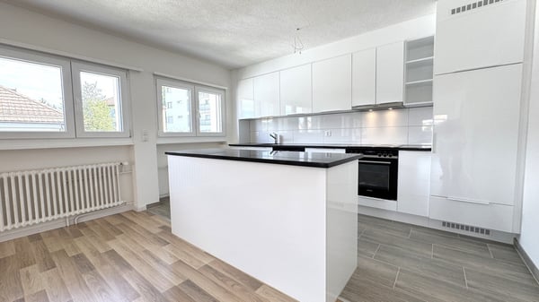 Erstvermietung nach Sanierung! Moderner 4.5 Zimmerwohnung mit Balkon in St. Gallen 4
