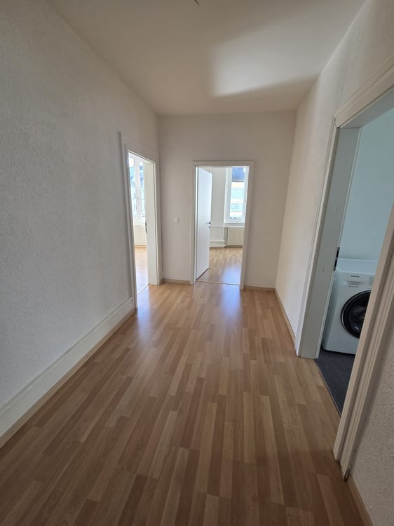 Charmant appartement de 2 pièces à Delémont 3