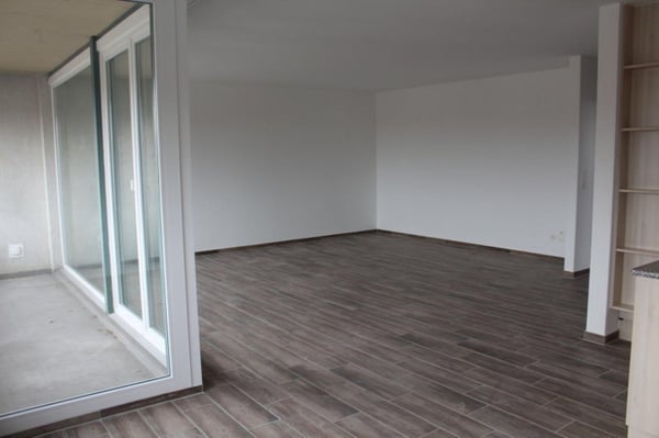 Helle 4-Zimmer-Wohnung mit Balkon 4