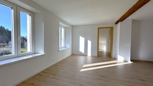Charmant appartement en attique de 3 pièces 9