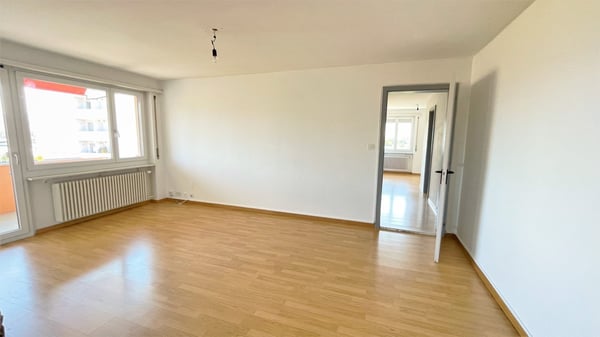 Appartement de 4 pièces avec balcon à Delémont 3
