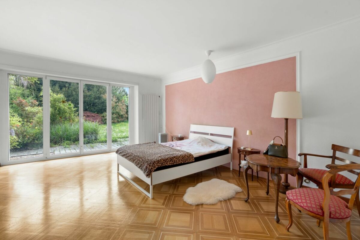 Seltene Gelegenheit in Liestal- Repräsentative Villa auf attraktivem Grundstück