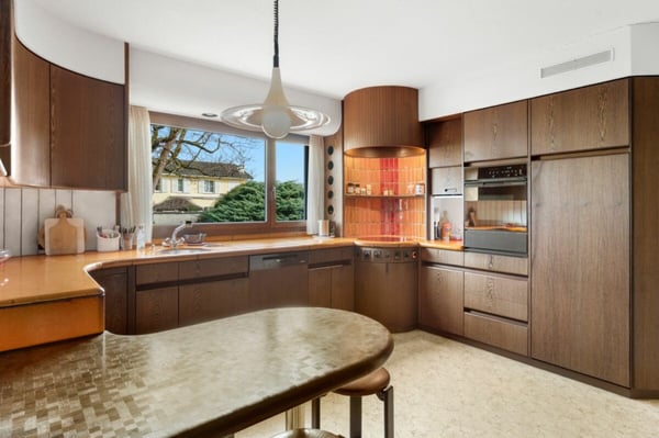 Eine der schönsten Grundstücke in Binningen - Villa mit Entwicklungspotenzial 4