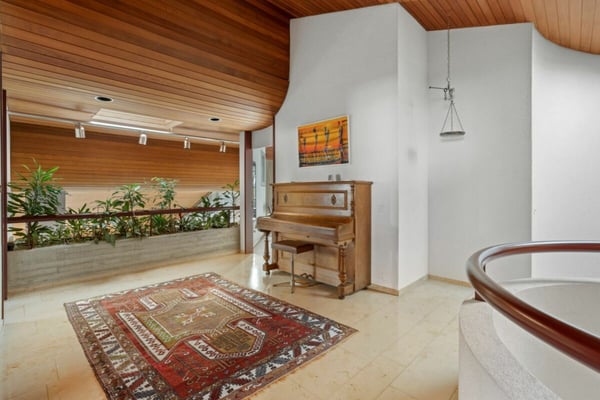 Eine der schönsten Grundstücke in Binningen - Villa mit Entwicklungspotenzial 5