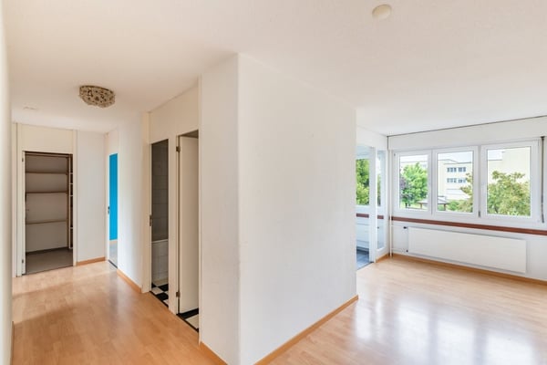 WOHNEN AN RUHIGER LAGE IN HOMBRECHTIKON - BEFRISTET BIS 31.3.2026 2