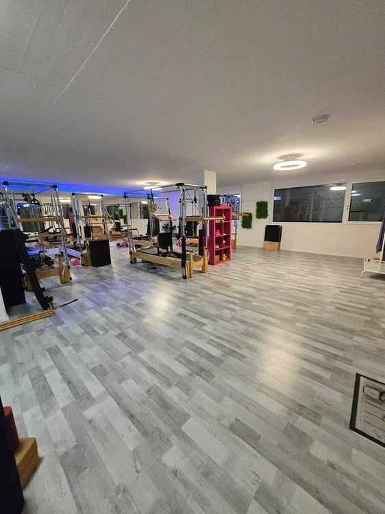 GROSSZÜGIG AN TOLLER LAGE FÜR IHRE GESCHÄFTSIDEE 3