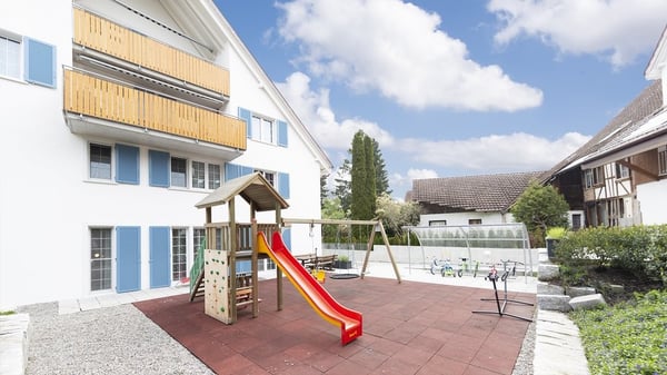 WUNDERSCHÖNE DACHGESCHOSSWOHNUNG IM LÄNDLICHEN OBFELDEN 3