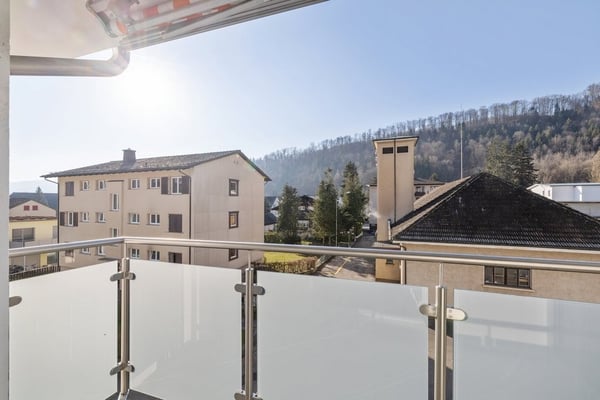 GEMÜTLICHE WOHNUNG AN ZENTRALER LAGE ZU VERMIETEN 2