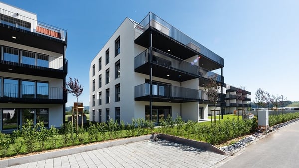 ZUSÄTZLICHER PLATZ FÜR HOBBY UND LAGERUNG IN LEIBSTADT 1