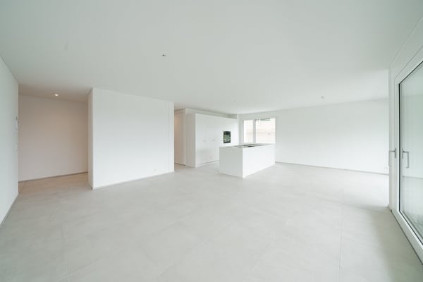 TRAUMHAFTE WOHNUNG IN MORSCHACH ZU VERMIETEN 4