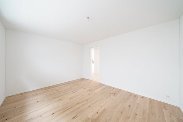 TRAUMHAFTE WOHNUNG IN MORSCHACH ZU VERMIETEN 6