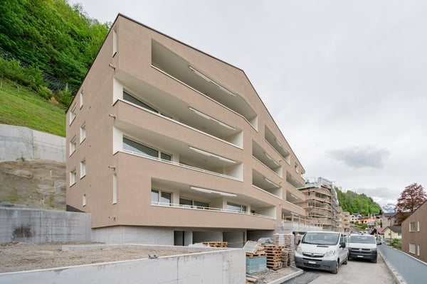 TRAUMHAFTE WOHNUNG IN MORSCHACH ZU VERMIETEN 1